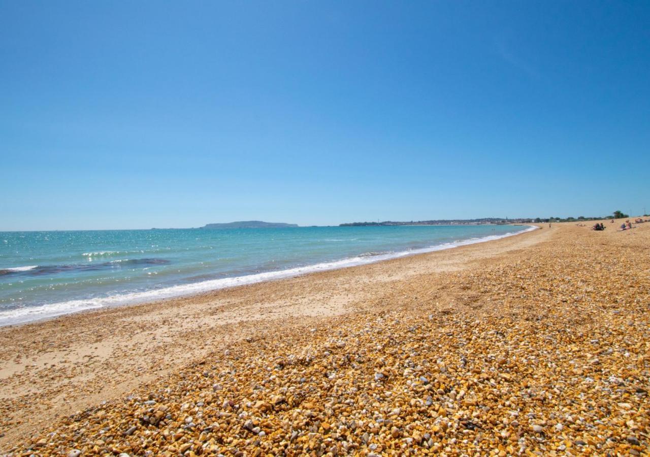 Bowleaze Beach Apartment Weymouth Eksteriør billede
